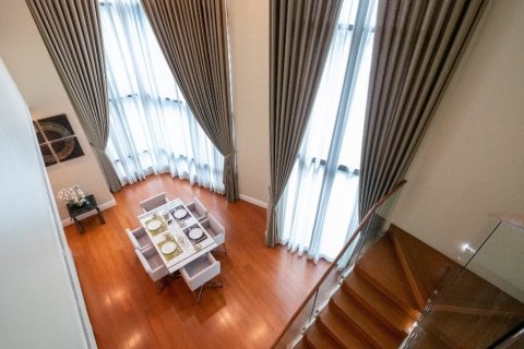 Condominio de 3 dormitorios en Bangkok, Tailandia № 157506 - foto 12