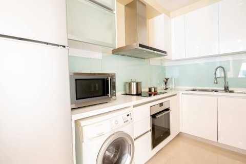 Condominio de 3 dormitorios en Bangkok, Tailandia № 157506 - foto 11