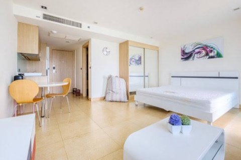 Estudio en el condominio en Jomtien Beach, Pattaya, Tailandia № 204346 - foto 3