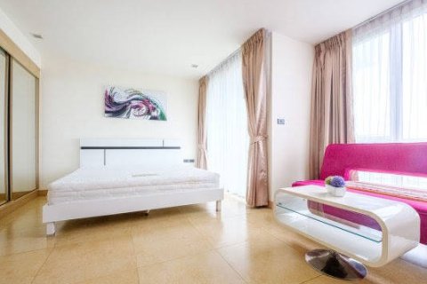Estudio en el condominio en Jomtien Beach, Pattaya, Tailandia № 204346 - foto 9