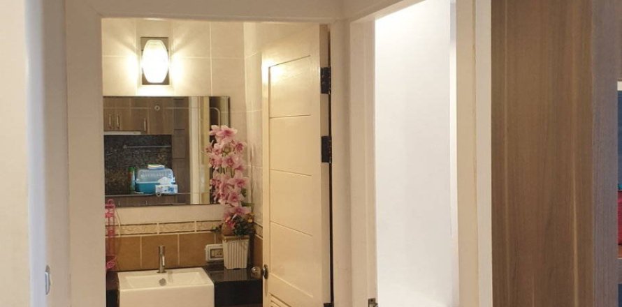 Condominio de 1 dormitorio en Jomtien Beach, Pattaya, Tailandia № 204348