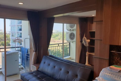 Condominio de 1 dormitorio en Jomtien Beach, Pattaya, Tailandia № 204348 - foto 3