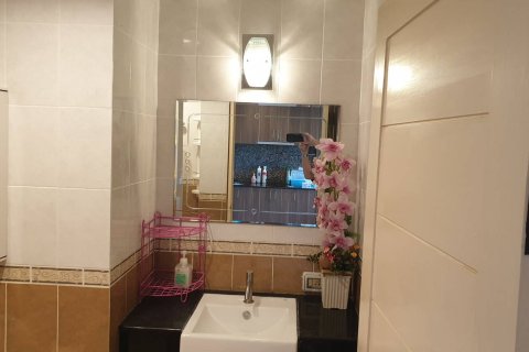 Condominio de 1 dormitorio en Jomtien Beach, Pattaya, Tailandia № 204348 - foto 6
