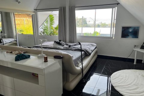 Villa in Pattaya, Thailand 2 bedrooms № 162691 - photo 12