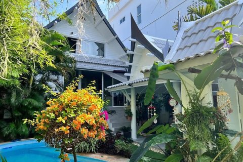 Villa in Pattaya, Thailand 2 bedrooms № 162691 - photo 5