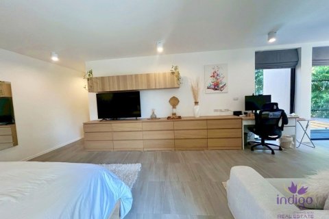 Chalet de 4 dormitorios en Chiang Mai, Tailandia № 162685 - foto 18
