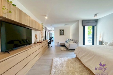 Chalet de 4 dormitorios en Chiang Mai, Tailandia № 162685 - foto 16