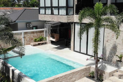 Villa in Pattaya, Thailand 5 bedrooms № 162690 - photo 3
