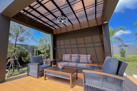 Chalet de 6 dormitorios en Pattaya, Tailandia № 115426 - foto 7