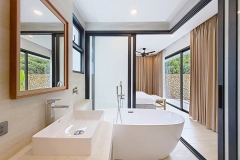 Haus in Ko Samui, Thailand 3 Schlafzimmer № 168258 - Foto 15