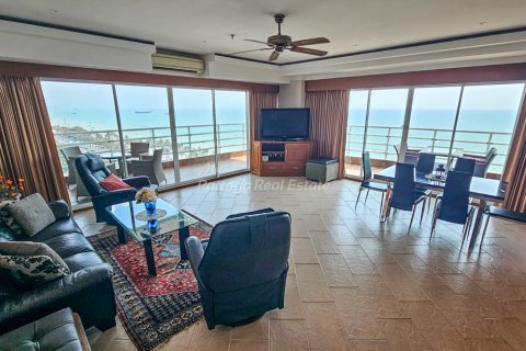 Condominio de 2 dormitorios en Pattaya, Tailandia № 168253 - foto 2
