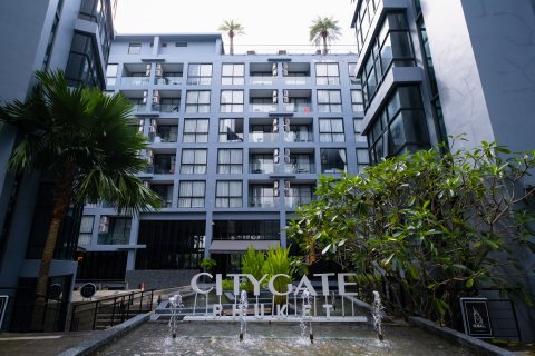 Apartamento de 2 habitaciones en Pattaya, Tailandia № 168259 - foto 10