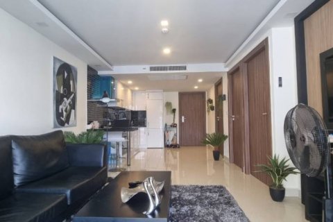 Condominio de 2 dormitorios en Pattaya, Tailandia № 114047 - foto 2