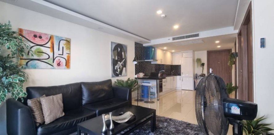Condominio de 2 dormitorios en Pattaya, Tailandia № 114047