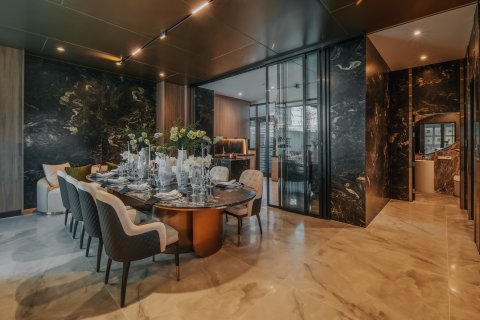 Chalet de 4 dormitorios en Lat Phrao, Bangkok, Tailandia № 165449 - foto 4