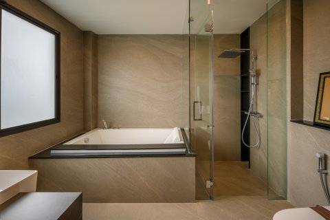 Chalet de 4 dormitorios en Bangkok, Tailandia № 165448 - foto 12