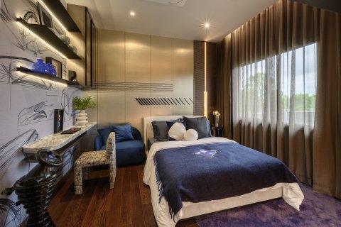 Chalet de 4 dormitorios en Bangkok, Tailandia № 165448 - foto 16