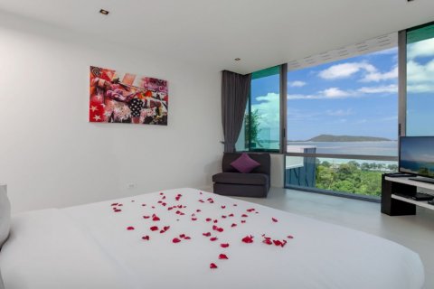 Chalet de 6 dormitorios en Patong, Tailandia № 134048 - foto 15