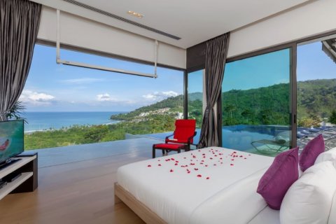 Chalet de 6 dormitorios en Patong, Tailandia № 134048 - foto 14