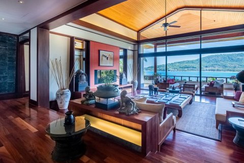 Chalet de 4 dormitorios en Kamala, Tailandia № 134046 - foto 19