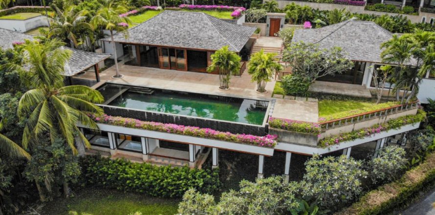Chalet de 4 dormitorios en Kamala, Tailandia № 134046