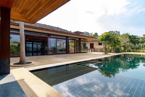 Chalet de 4 dormitorios en Kamala, Tailandia № 134046 - foto 10