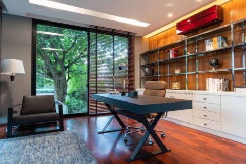 Chalet de 4 dormitorios en Hang Dong, Tailandia № 134047 - foto 5