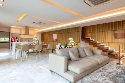 Chalet de 4 dormitorios en Hang Dong, Tailandia № 134047 - foto 4