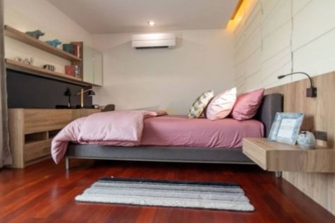 Chalet de 4 dormitorios en Hang Dong, Tailandia № 134047 - foto 15