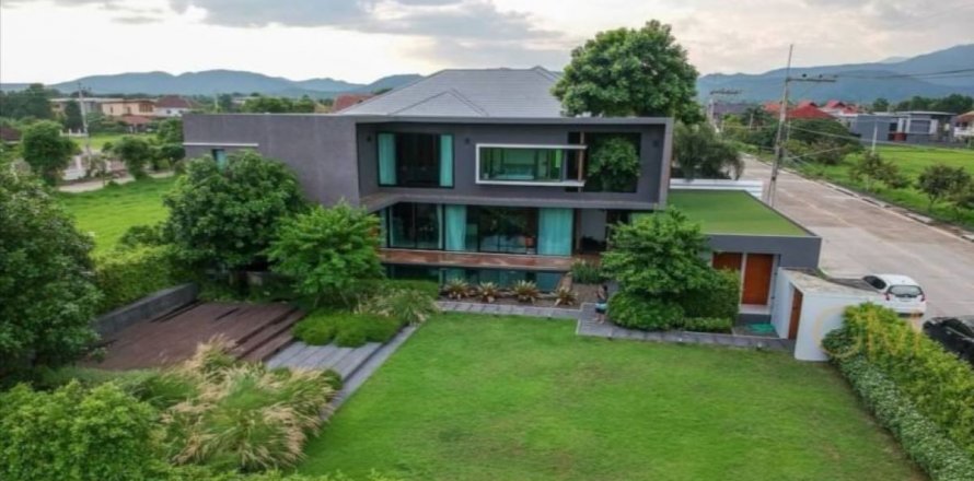 Chalet de 4 dormitorios en Hang Dong, Tailandia № 134047