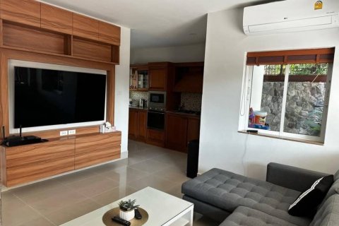 Casa de 3 dormitorios en Pattaya, Tailandia № 120188