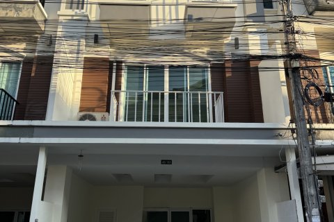Reihenhaus in Phuket, Thailand 4 Schlafzimmer № 139559