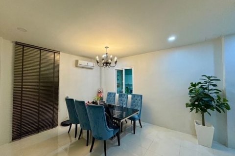 Haus in Phuket, Thailand 4 Schlafzimmer № 139554 - Foto 29