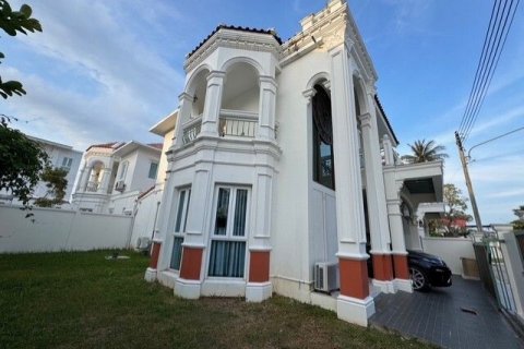 Haus in Phuket, Thailand 4 Schlafzimmer № 139554 - Foto 2