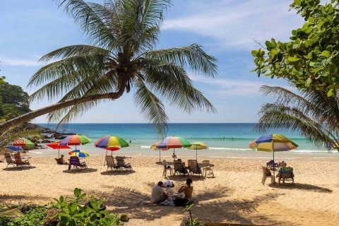 Chalet de 5 dormitorios en Phuket, Tailandia № 162955 - foto 2