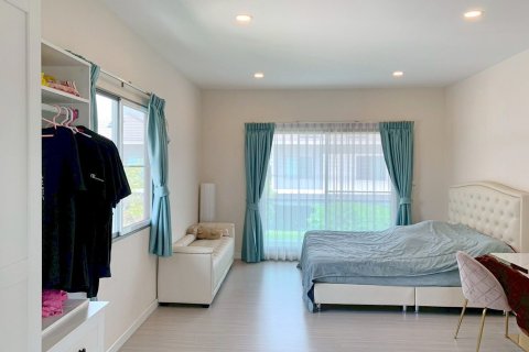 Haus in Saphan Sung, Bangkok, Thailand 4 Schlafzimmer № 162958 - Foto 15
