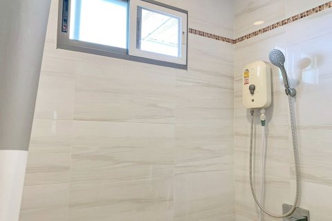 Haus in Saphan Sung, Bangkok, Thailand 4 Schlafzimmer № 162958 - Foto 27
