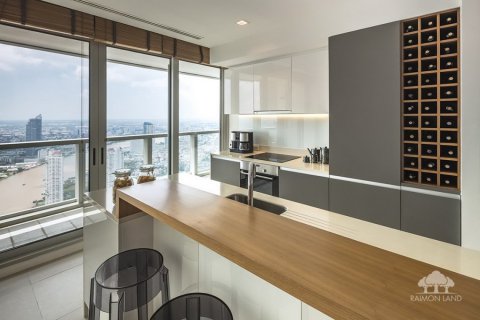 Ático de 5 dormitorios en Bangkok, Tailandia № 181070 - foto 13