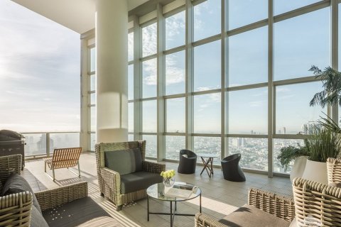 Ático de 5 dormitorios en Bangkok, Tailandia № 181070 - foto 4