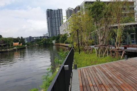 Condominio de 3 dormitorios en Bangkok, Tailandia № 181071 - foto 21