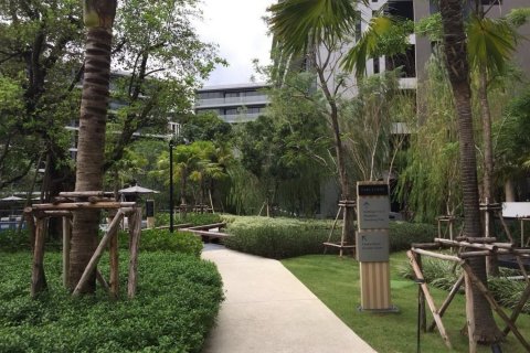 Condominio de 3 dormitorios en Bangkok, Tailandia № 181071 - foto 16