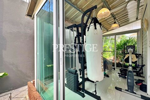 House in Pattaya, Thailand 3 bedrooms № 198340 - photo 11