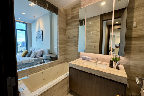 Condo in Bangkok, Thailand, 2 bedrooms № 190982 - photo 3