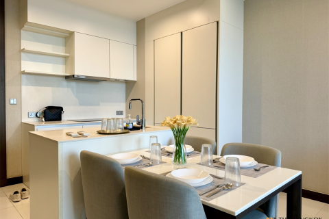 Condo in Bangkok, Thailand, 2 bedrooms № 190982 - photo 4