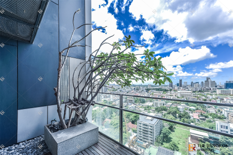 Condominio de 3 dormitorios en Bangkok, Tailandia № 190978 - foto 2