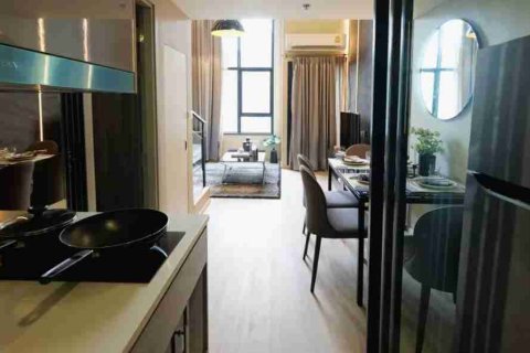Condominio de 1 dormitorio en Bangkok, Tailandia № 208846 - foto 13