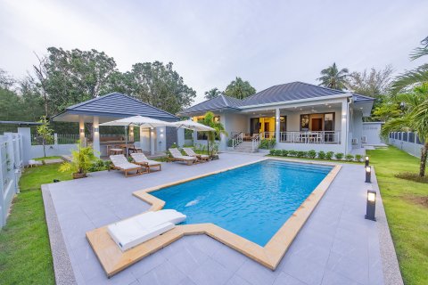 Chalet de 3 dormitorios en Phang Nga, Tailandia № 149396