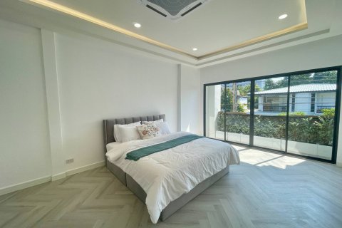 ทาวน์เฮาส์ในวัฒนา, กรุงเทพฯ, ประเทศไทย 4 ห้องนอน № 134401 - รูปถ่าย 24