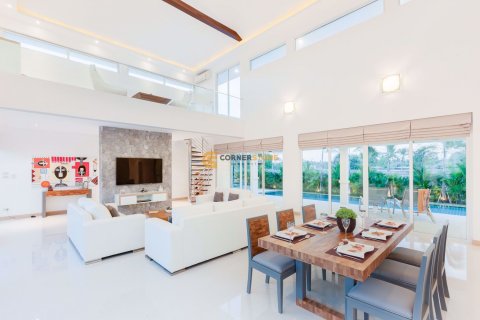 Estudio en Pattaya, Tailandia № 134397 - foto 7