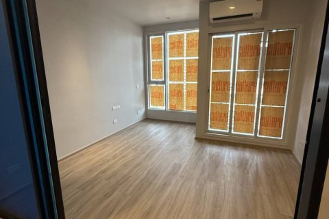 Condominio de 1 dormitorio en Bangkok, Tailandia № 172817 - foto 3